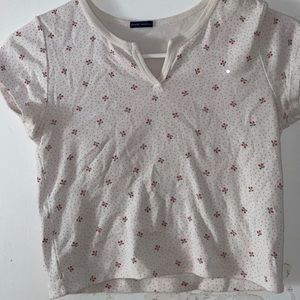 SUPER CUTE BRANDY CROP TOP!!